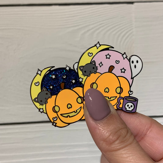 “spooky but cute pumpkin” magnetic enamel pin